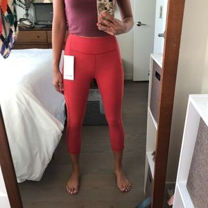 Lululemon 21” mesh leggings - size 4 NWT